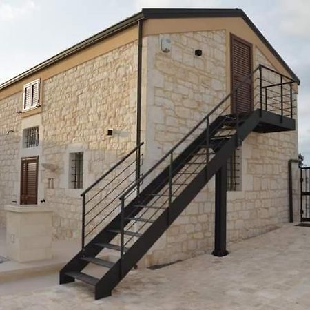 Il Carrubo Holiday House Scicli Εξωτερικό φωτογραφία